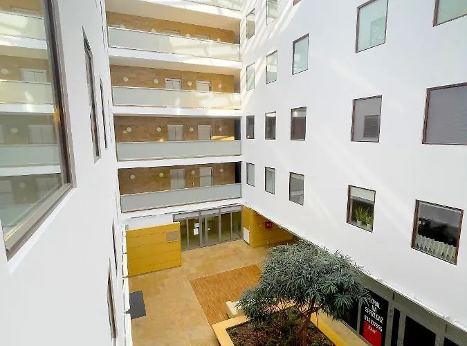 Przestronny W Centrum Poznania - Stare *