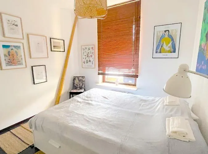 Przestronny W Centrum Poznania - Stare * Познань